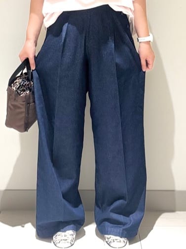 Liriさんの「Dessin｜【360度可愛い/前後2WAY/洗える】ライトコットンヘンリーカットソー」を使ったコーディネート
