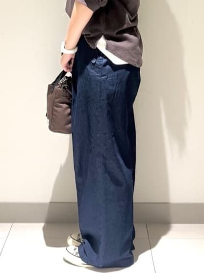 Liriさんの「Dessin｜【360度可愛い/前後2WAY/洗える】ライトコットンヘンリーカットソー」を使ったコーディネート