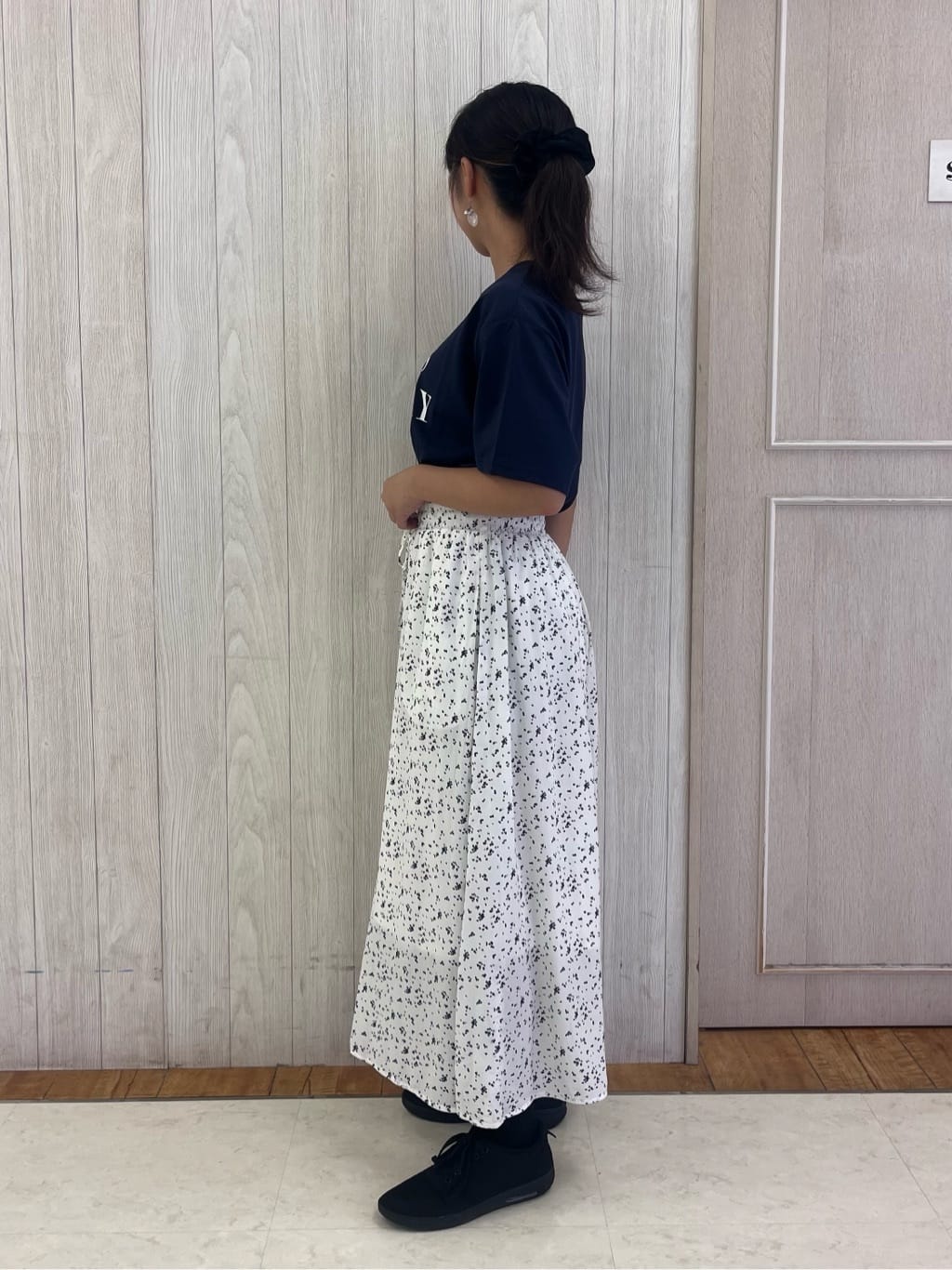 あもさんの「SHOO･LA･RUE｜【S-LL/ひんやり/UV】選べる6柄でそれぞれ欲しくなる プリントTシャツ」を使ったコーディネート