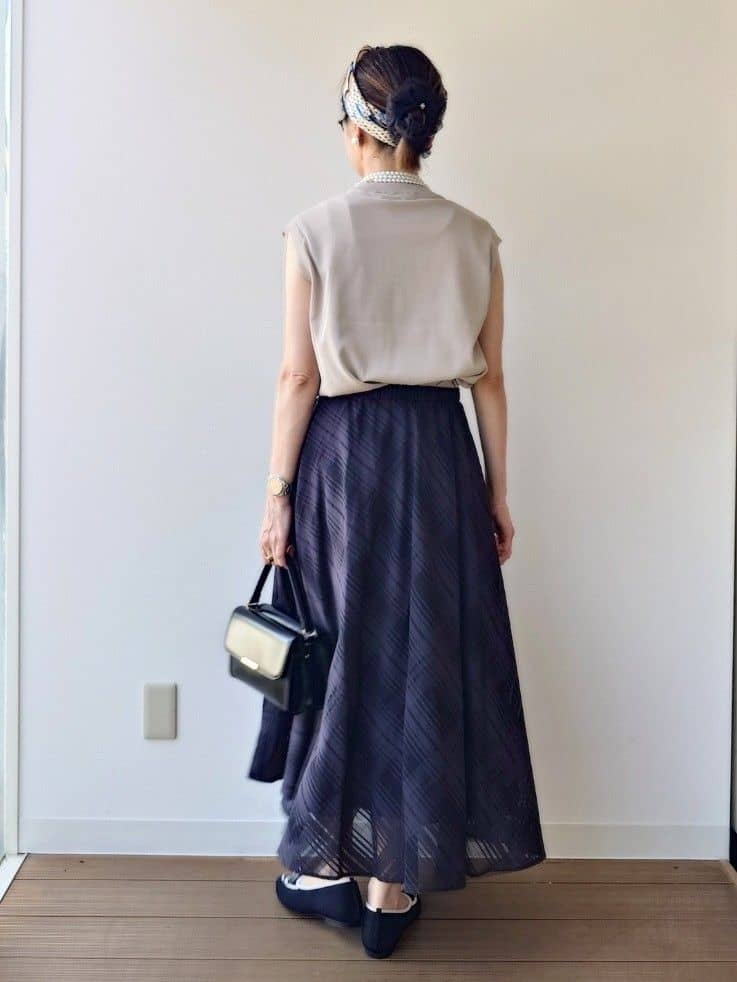 MUTSUKOさんの「UNTITLED｜【TRADITIONAL WEATHERWEAR】AWRE（アウェア）ニットトップス」を使ったコーディネート