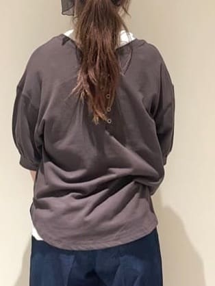 Liriさんの「Dessin｜【360度可愛い/前後2WAY/洗える】ライトコットンヘンリーカットソー」を使ったコーディネート