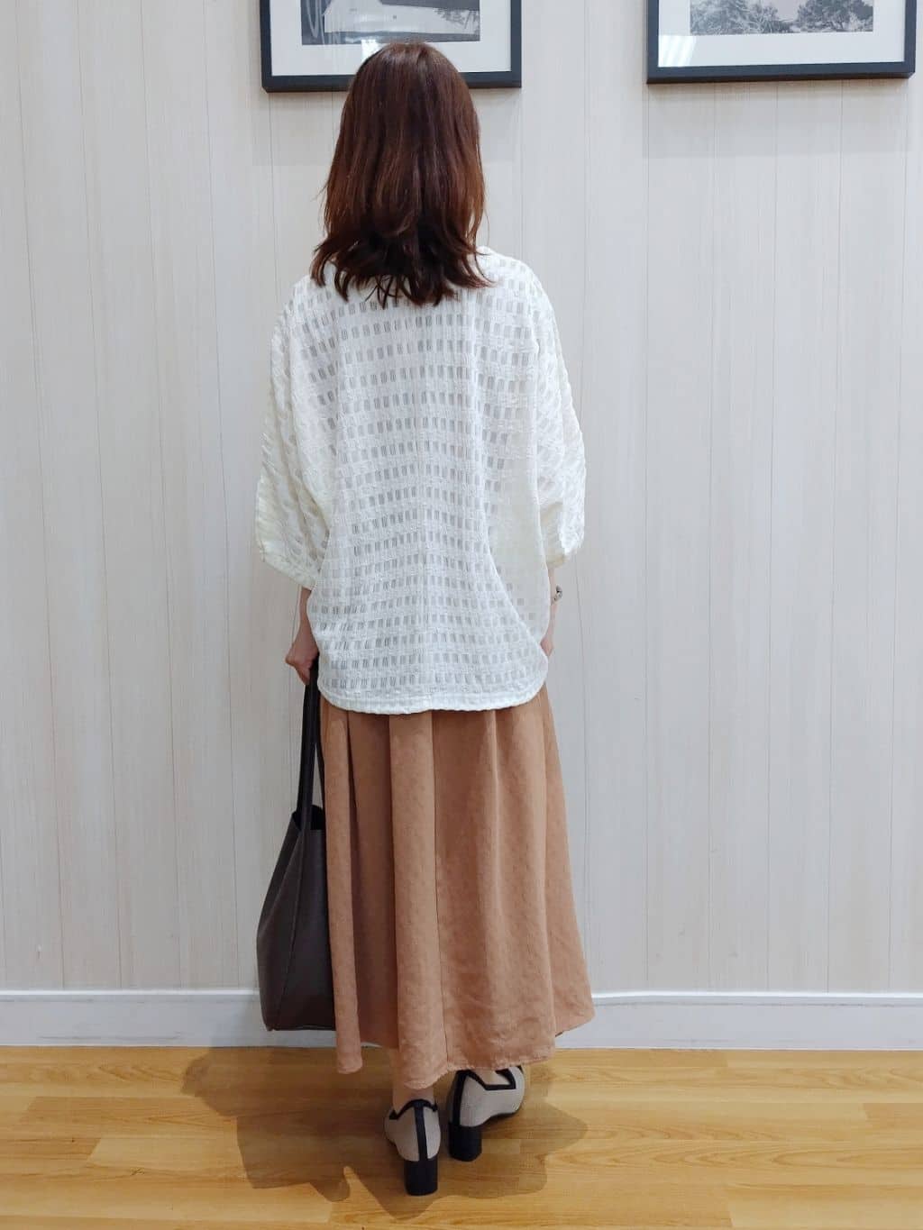 yseさんの「SHOO･LA･RUE｜【S-LL】さらりと1枚で決まる ジャカードワンピース」を使ったコーディネート