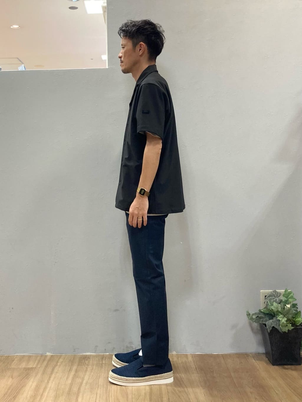 シュンさんの「TAKEO KIKUCHI｜【COOL CITY WEAR】エアートール オープンカラーシャツ /接触冷感・通気性」を使ったコーディネート