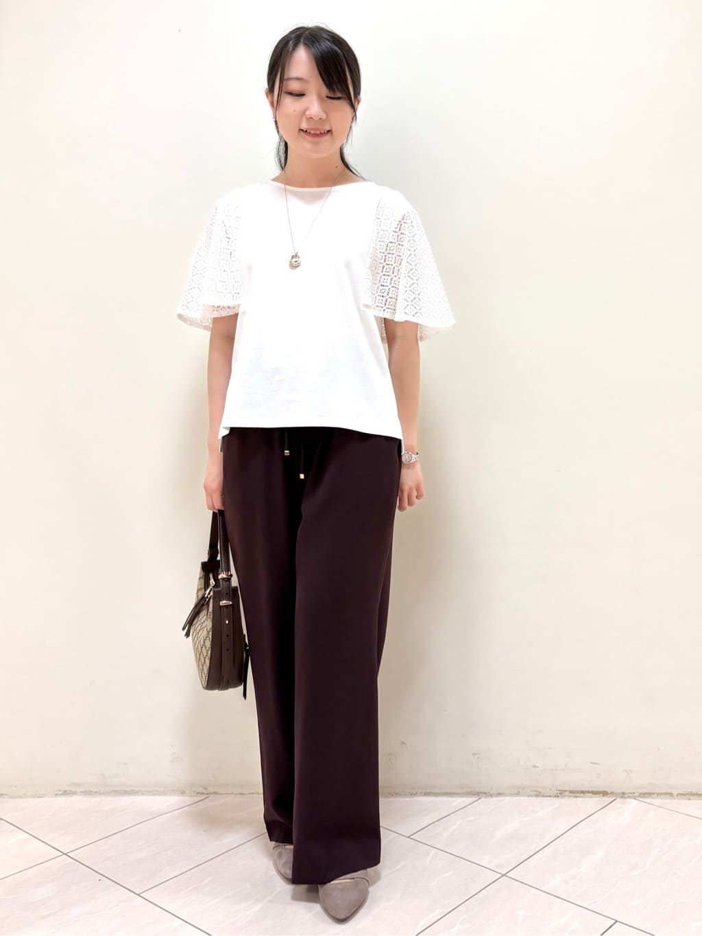 mikiさんの「Reflect｜幾何レーススリーブプルオーバージャージ」を使ったコーディネート