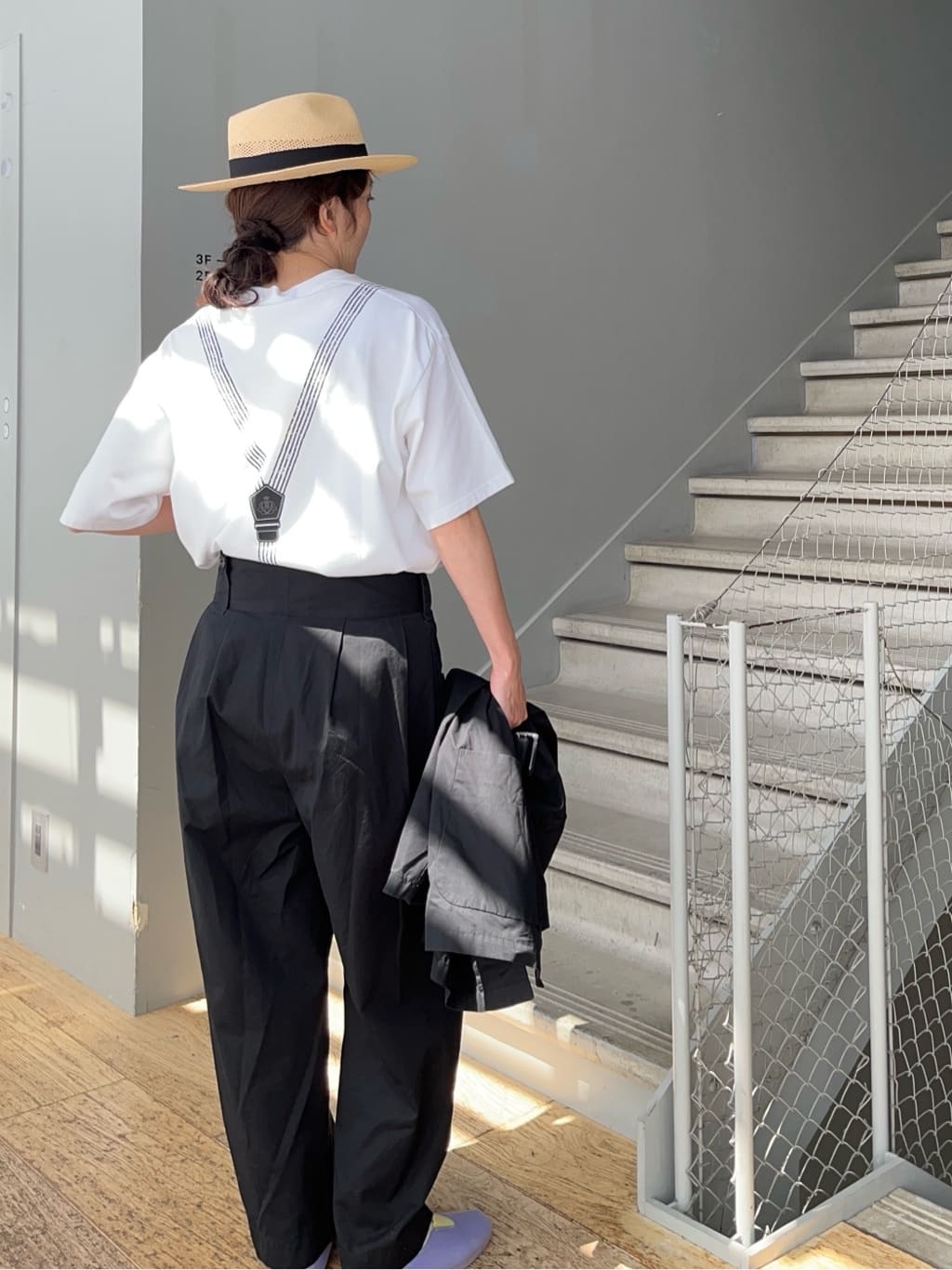 神野（jinno）さんの「TAKEO KIKUCHI｜真鍮製アソートバングル ー 洗練された大人のアクセント」を使ったコーディネート