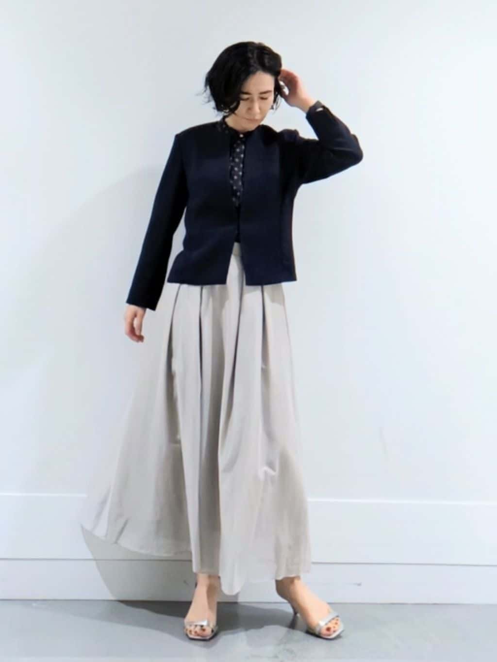 ミズタさんの「UNTITLED｜【短丈/日本製】カラミ風メッシュ ノーカラージャケット」を使ったコーディネート