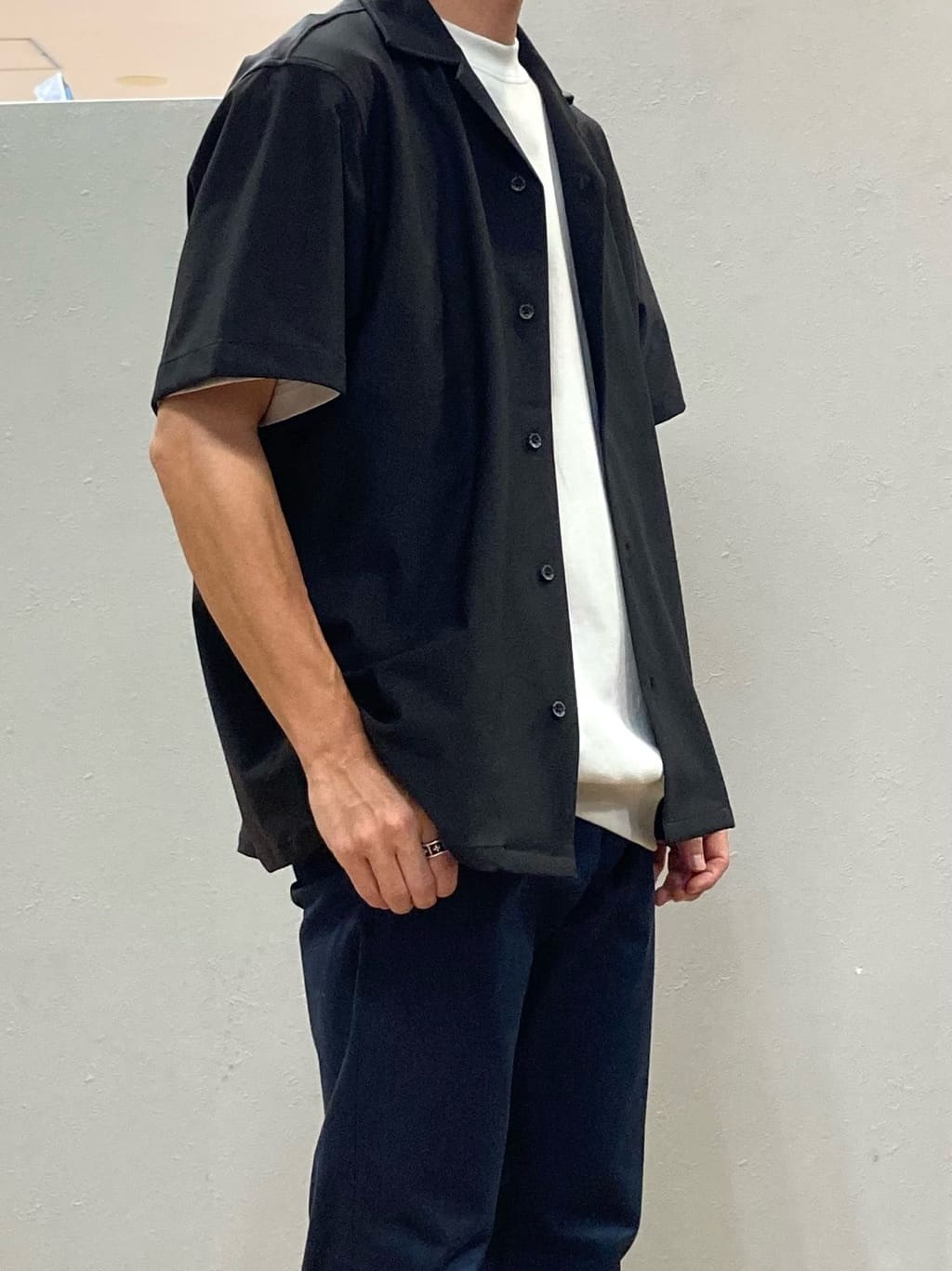シュンさんの「TAKEO KIKUCHI｜【COOL CITY WEAR】エアートール オープンカラーシャツ /接触冷感・通気性」を使ったコーディネート