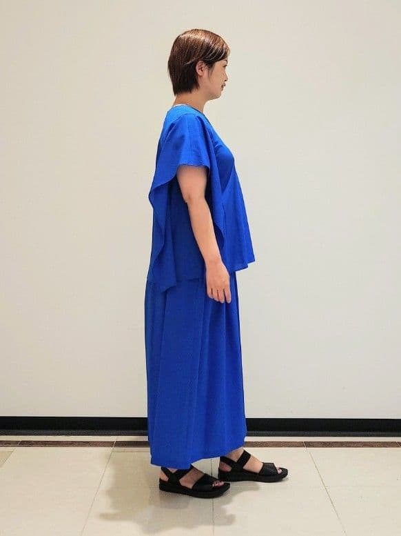 gissyさんの「INDIVI｜【体型カバー】スクエアブラウス」を使ったコーディネート