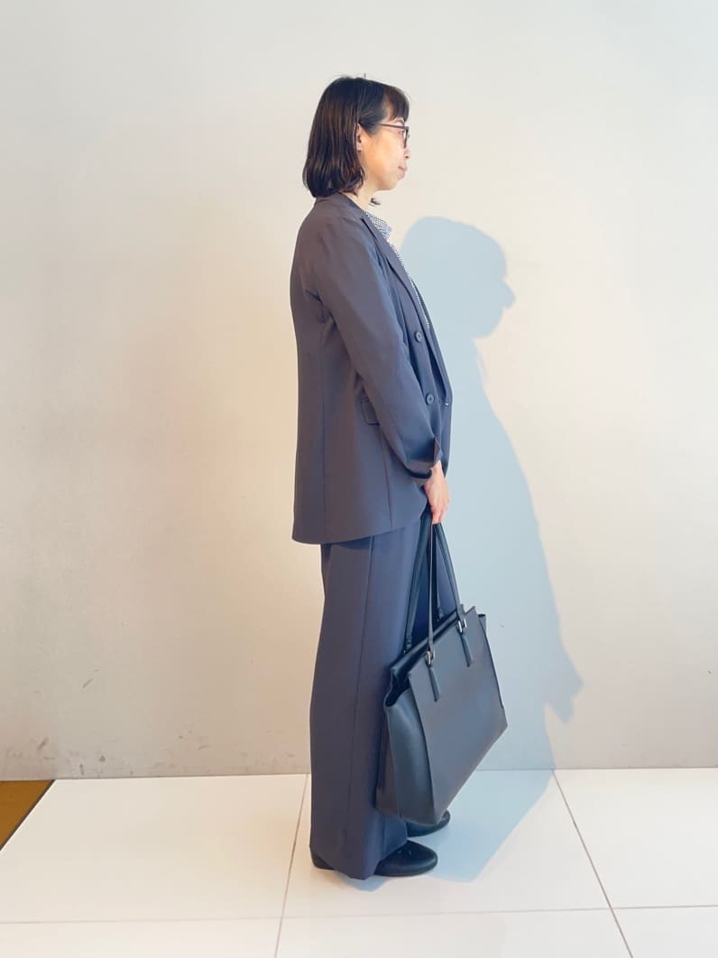 murayamaさんの「INDIVI｜【軽く羽織れる！】ダブルジャケット」を使ったコーディネート