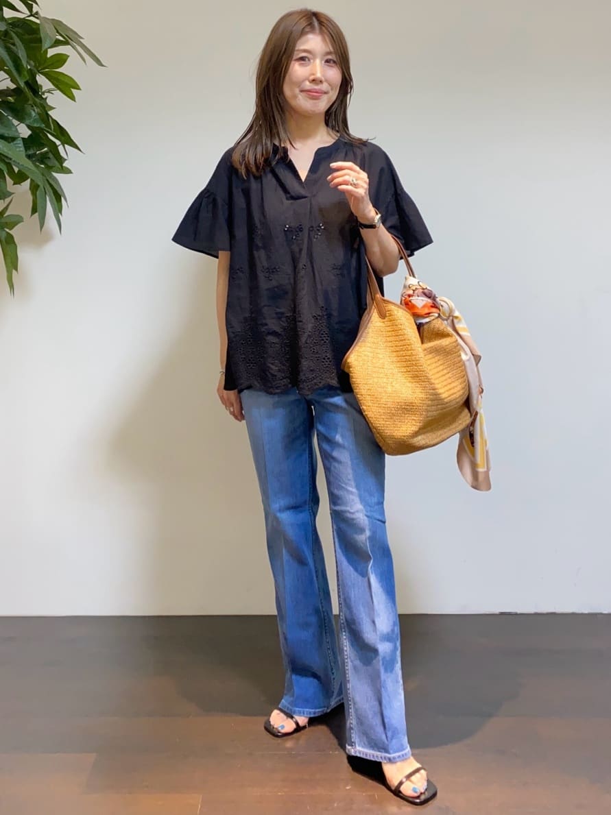 tomoさんの「UNTITLED｜シャイニービーズネックレス」を使ったコーディネート