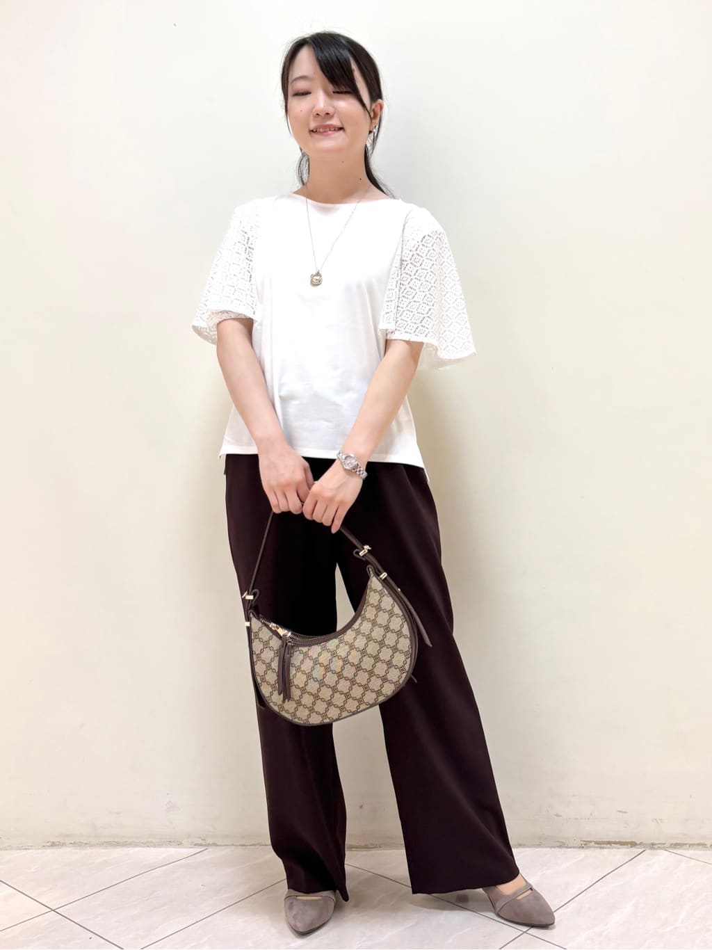 mikiさんの「Reflect｜幾何レーススリーブプルオーバージャージ」を使ったコーディネート