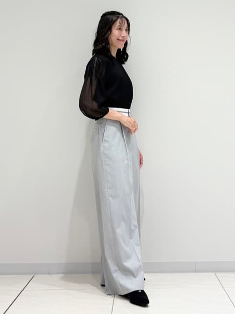 kayoさんの「INDIVI｜フロッキードットブラウス」を使ったコーディネート