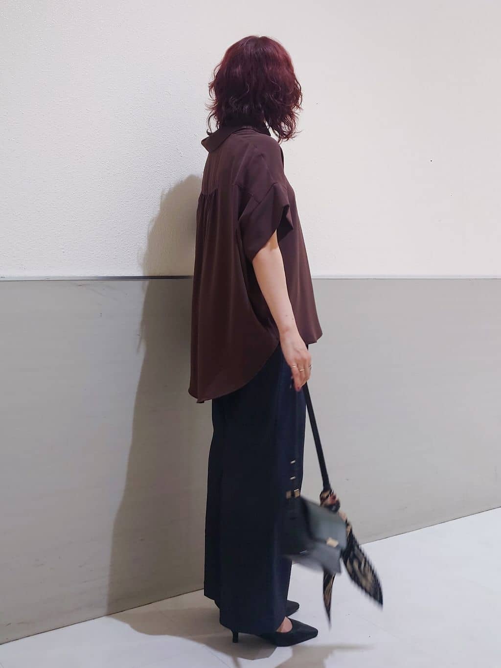 maruさんの「THE SHOP TK｜【インしなくても決まる】スキッパーシャツ/接触冷感/防シワ/速乾」を使ったコーディネート