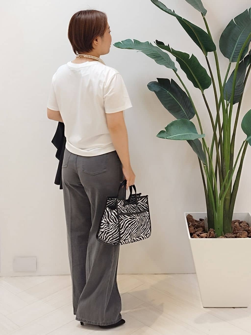 s u g iさんの「UNTITLED｜【セットアップ可/洗える】スラブテーラードカラージレ」を使ったコーディネート
