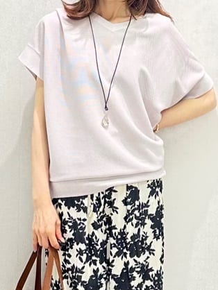 Miwaさんの「UNTITLED｜【ウエストゴム/ワイド/柄】モノトーンフラワーパンツ」を使ったコーディネート