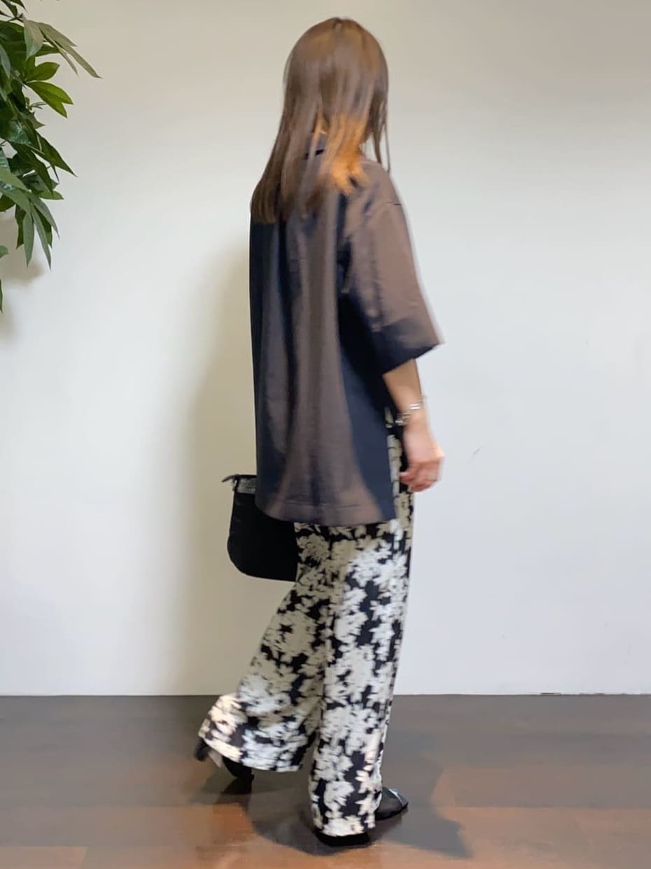 tomoさんの「UNTITLED｜コットンキャミソール」を使ったコーディネート