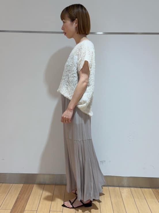 あやさんの「UNTITLED｜【セットアップ可/洗える】フェザーフレンチスリーブブラウス」を使ったコーディネート