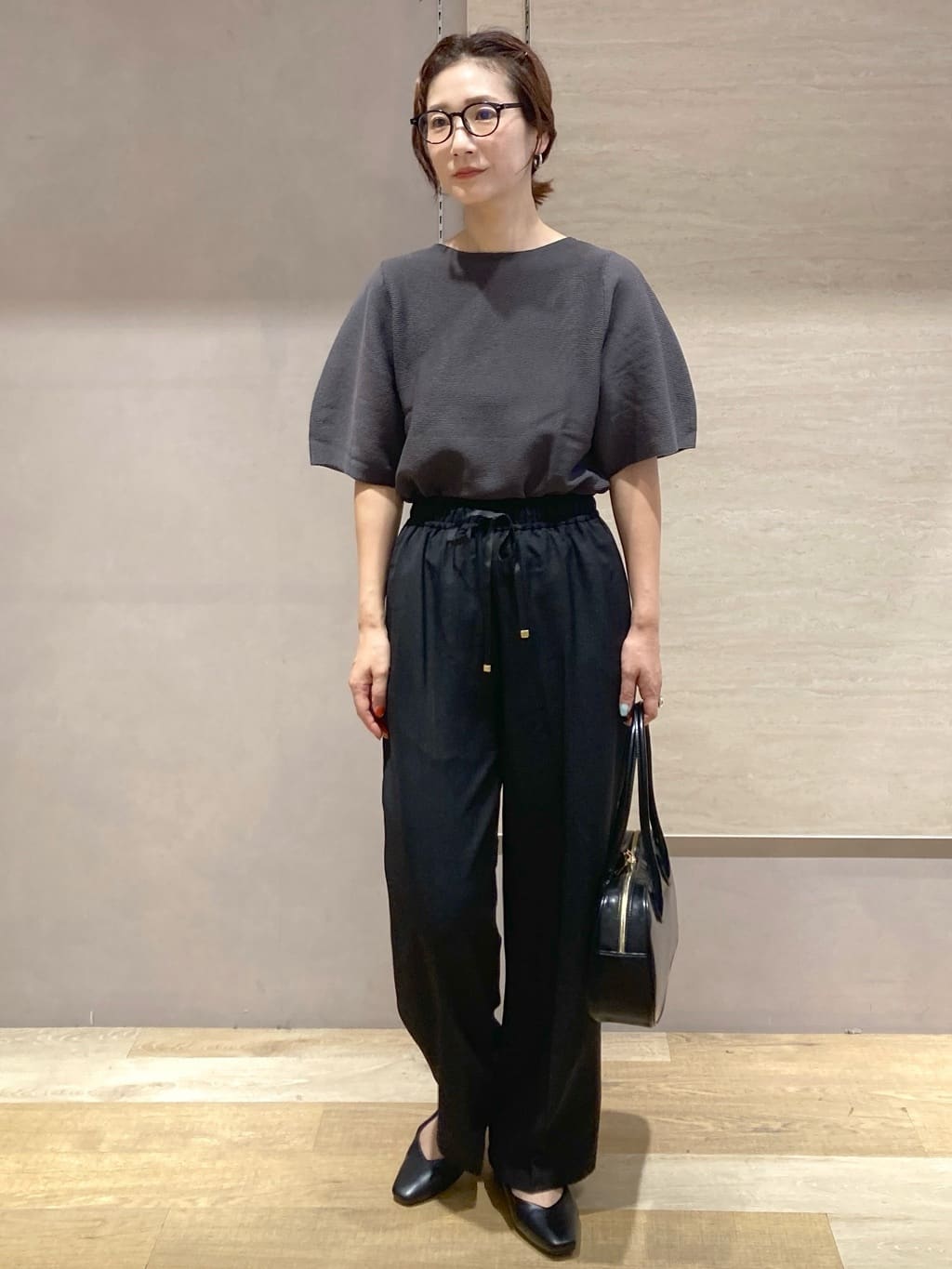 たけねぇさんの「OPAQUE.CLIP｜ガーターボリュームスリーブニット【UVケア／洗濯機洗い可】」を使ったコーディネート