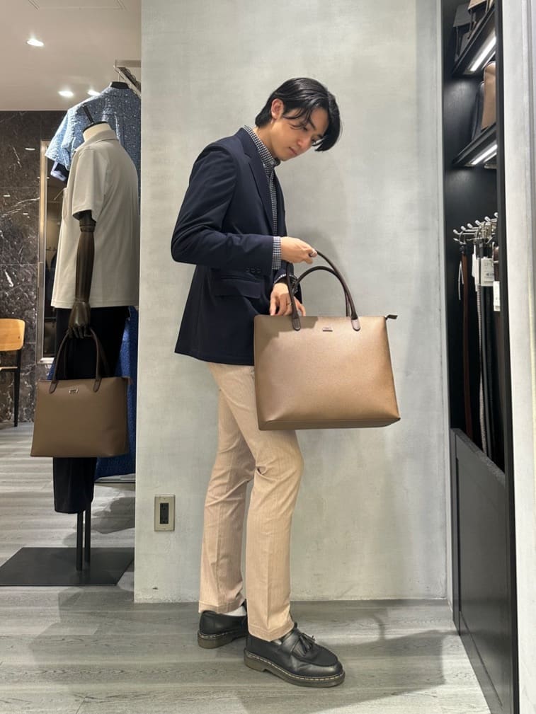 kotonaさんの「TAKEO KIKUCHI｜ピンジャージ 千鳥 ジャケット」を使ったコーディネート