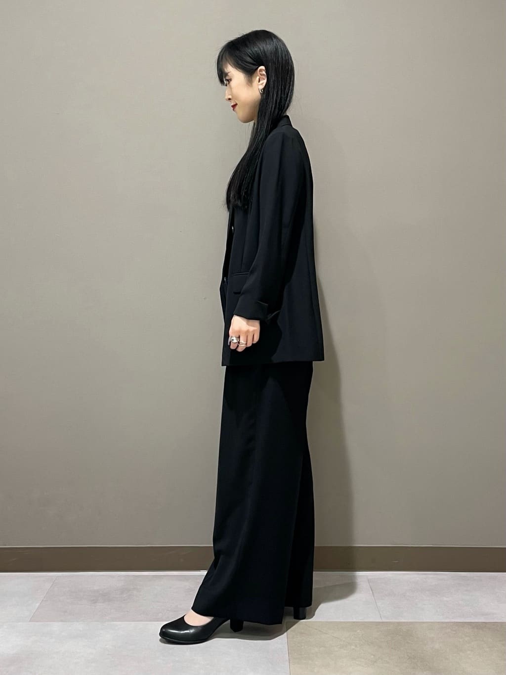 KEIKOさんの「INDIVI｜【軽く羽織れる！】ダブルジャケット」を使ったコーディネート