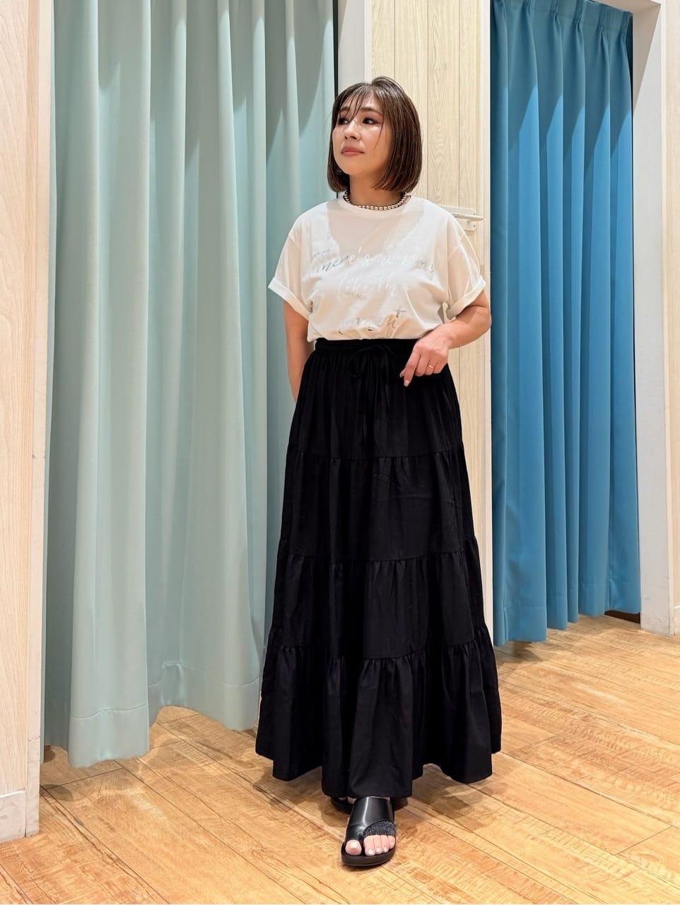 Megさんの「SHOO･LA･RUE｜【S-LL/ひんやり/UV】選べる6柄でそれぞれ欲しくなる プリントTシャツ」を使ったコーディネート