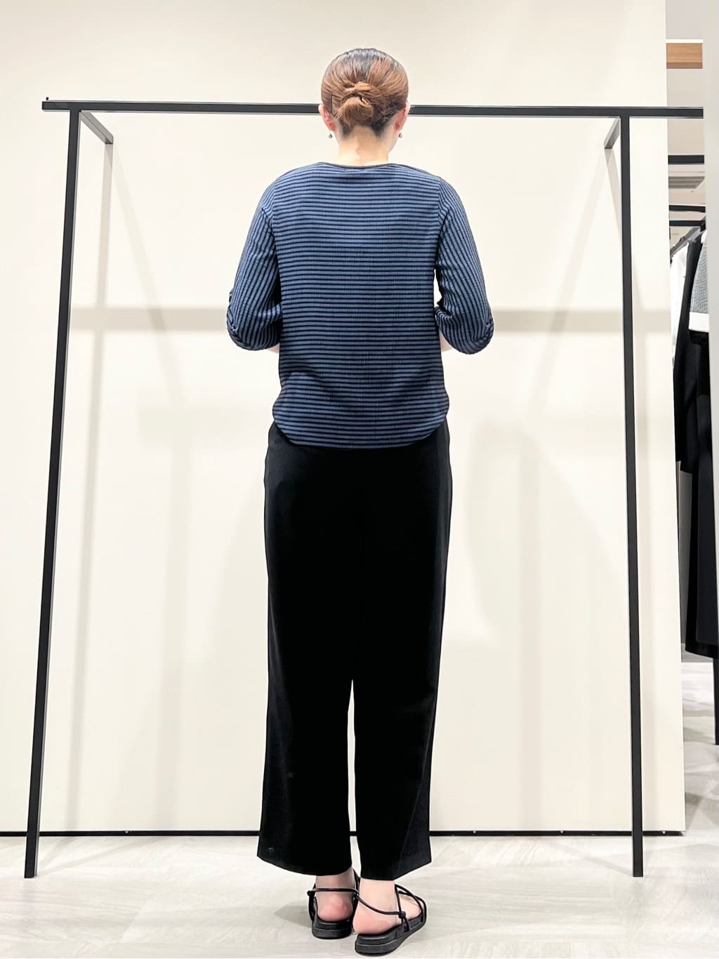 T.Kさんの「INDIVI｜【UVケア／吸汗速乾】凹凸素材ねじり袖トップス」を使ったコーディネート