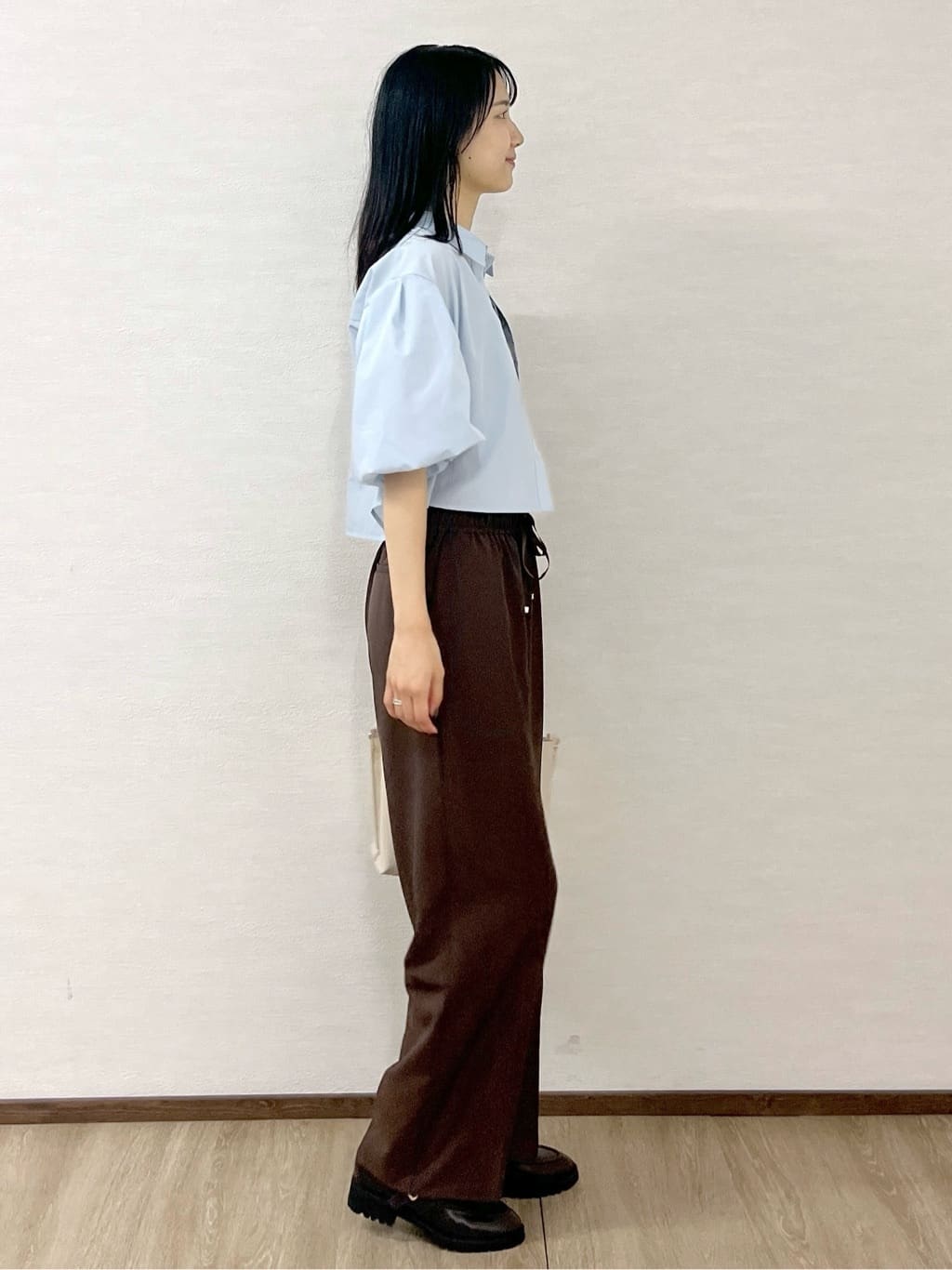 sachikoさんの「OPAQUE.CLIP｜バルーンスリーブシャツ【洗濯機洗い可】」を使ったコーディネート