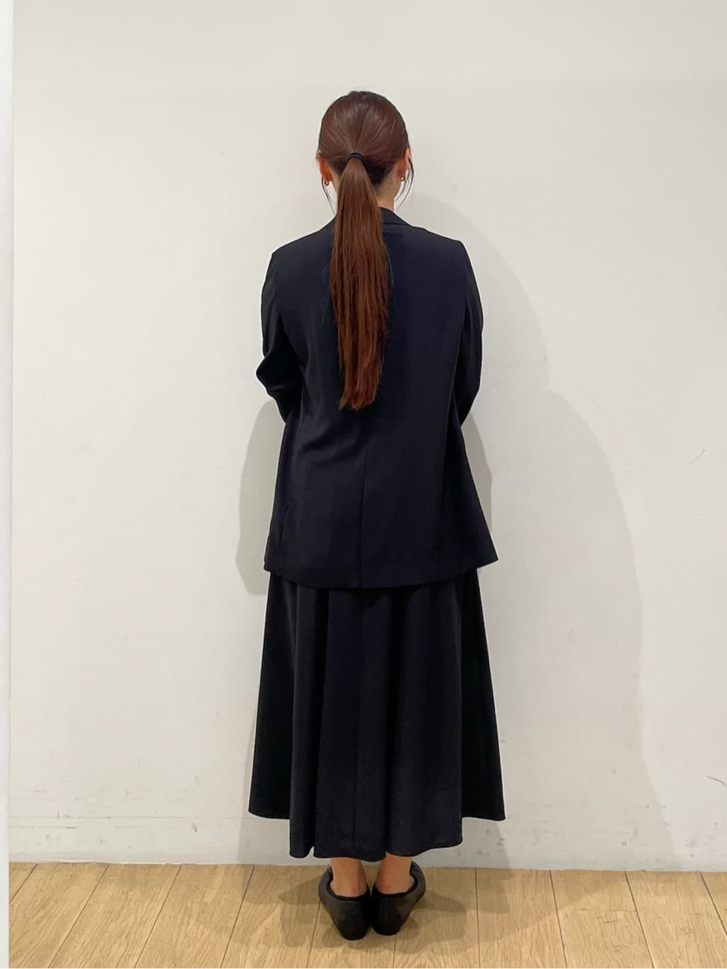maiさんの「INDIVI｜【美シルエット】ノースリーブワンピース」を使ったコーディネート