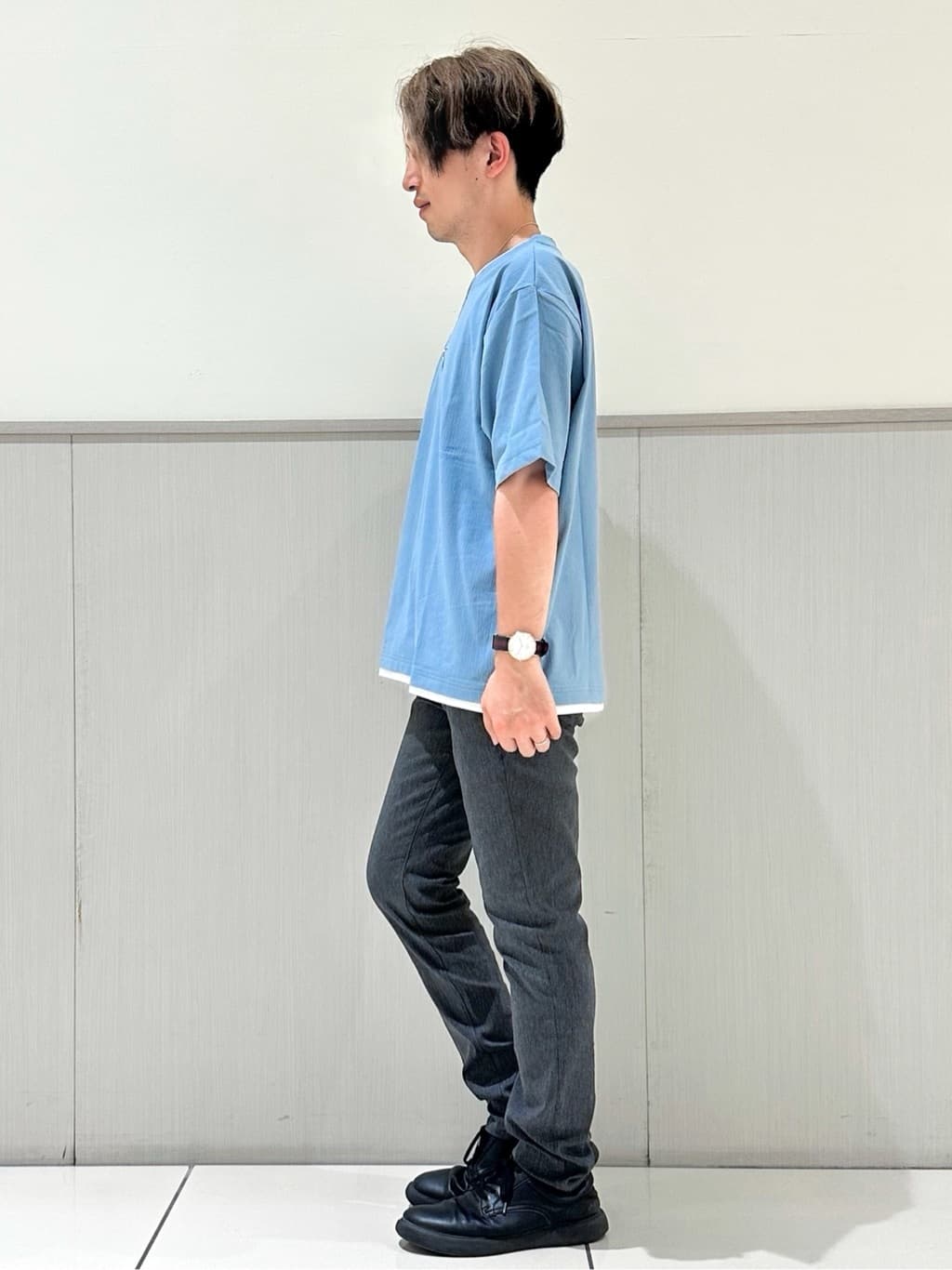 tomoyaさんの「THE SHOP TK｜楊柳フェイクレイヤード半袖Tシャツ 【吸水速乾/毛玉になりにくい/洗濯機OK】」を使ったコーディネート