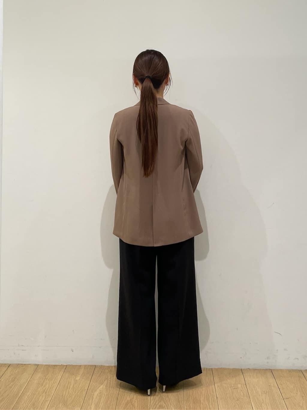 maiさんの「INDIVI｜【軽く羽織れる！】ダブルジャケット」を使ったコーディネート