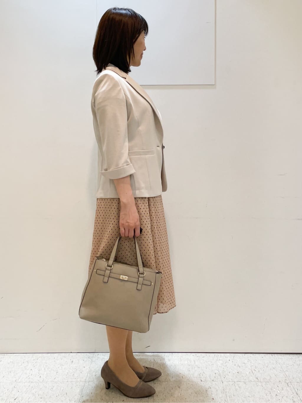 めいさんの「Reflect｜【マシンウォッシュ可／セットアップ可】コツキ柄プリントブラウス」を使ったコーディネート