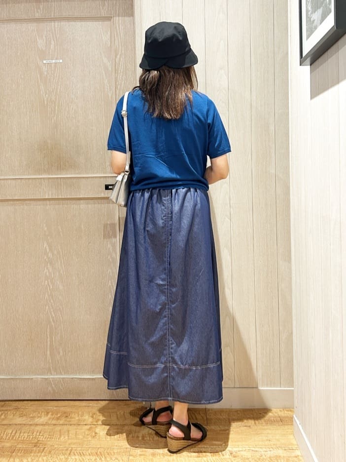 yukaさんの「SHOO･LA･RUE｜【洗える/S-LL/前後2WAY】きれい見え 刺繍ニットカーディガン」を使ったコーディネート