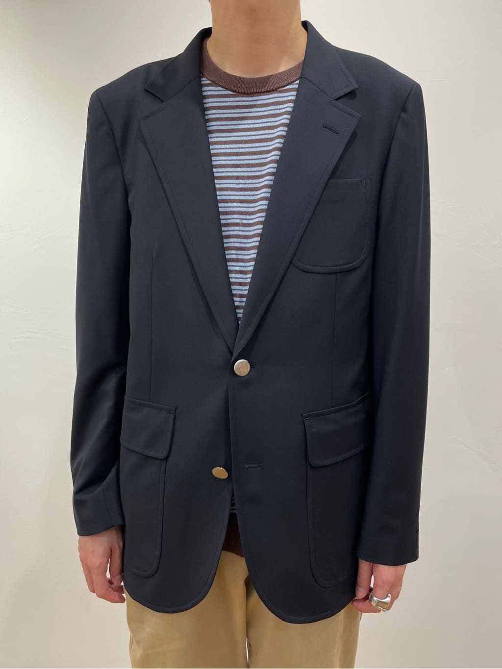 蒲谷祐太さんの「DRESSTERIOR｜【撥水仕様】シュリンクレザー トートバッグ」を使ったコーディネート