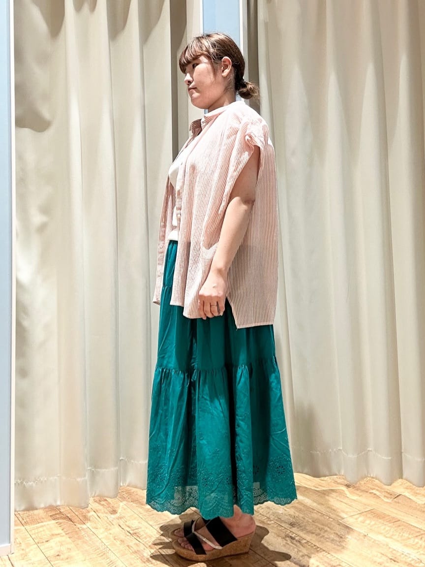 Hikaさんの「SHOO･LA･RUE｜【S-LL】さらシャリコットン 上品なシアー感のデザインシャツ」を使ったコーディネート