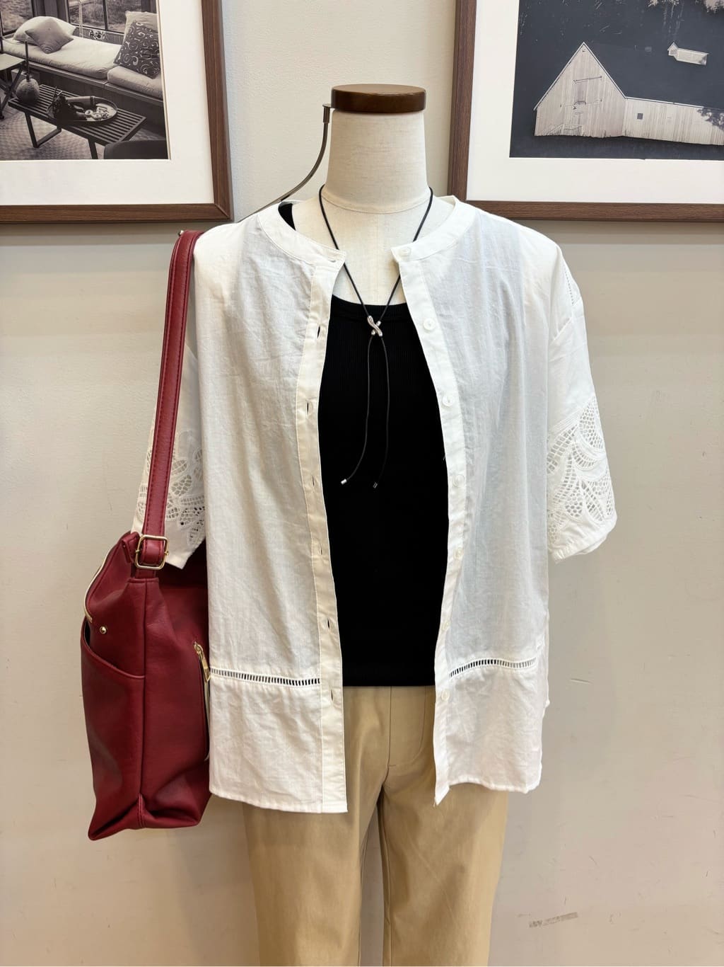 maiさんの「SHOO･LA･RUE｜【S-LL/6分袖】レースデザインで華やか見え お袖刺繍ブラウス」を使ったコーディネート