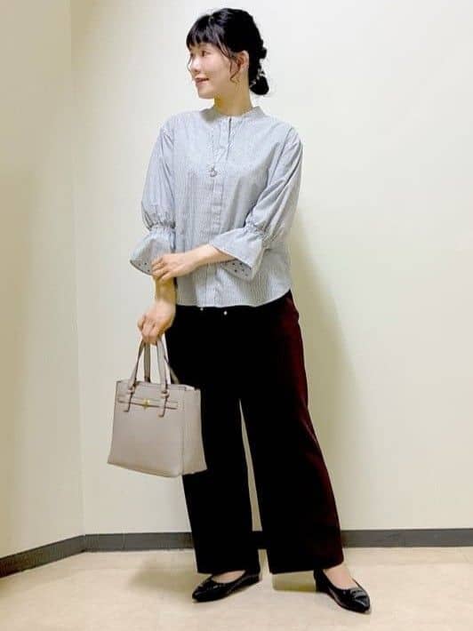  beni_gingerさんの「Reflect｜【接触冷感／マシンウォッシュ可／ウエスト総ゴム】ワイドシルエットパンツ」を使ったコーディネート
