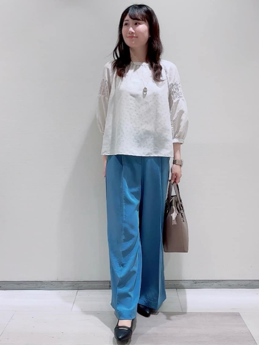 エリカさんの「Reflect｜【透けない】フルレングスワイドストレートパンツ」を使ったコーディネート