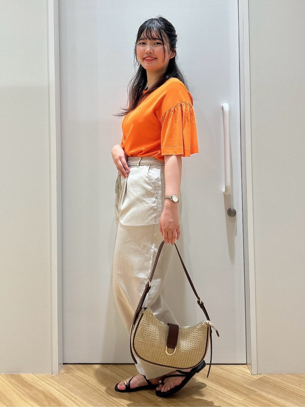 みいさんの「grove｜ロープベルトで差がつく 洗練リラックスパンツ」を使ったコーディネート
