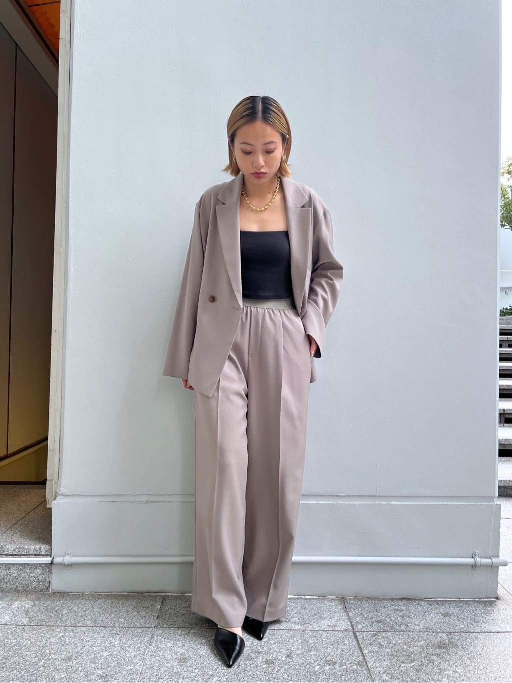 Harukaさんの「INDIVI｜Comfy SET UP｜イージーストレートワイドパンツ【セットアップ対応／通勤/カセット服】」を使ったコーディネート