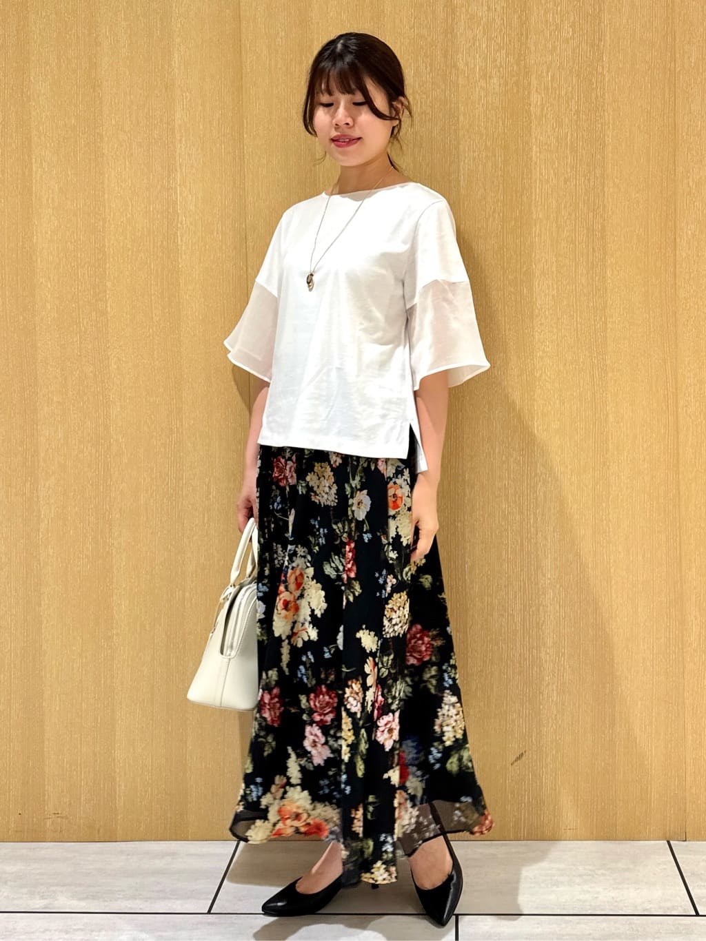 nanaさんの「UNTITLED｜【洗える/五分袖】シアースリーブ プルオーバー」を使ったコーディネート