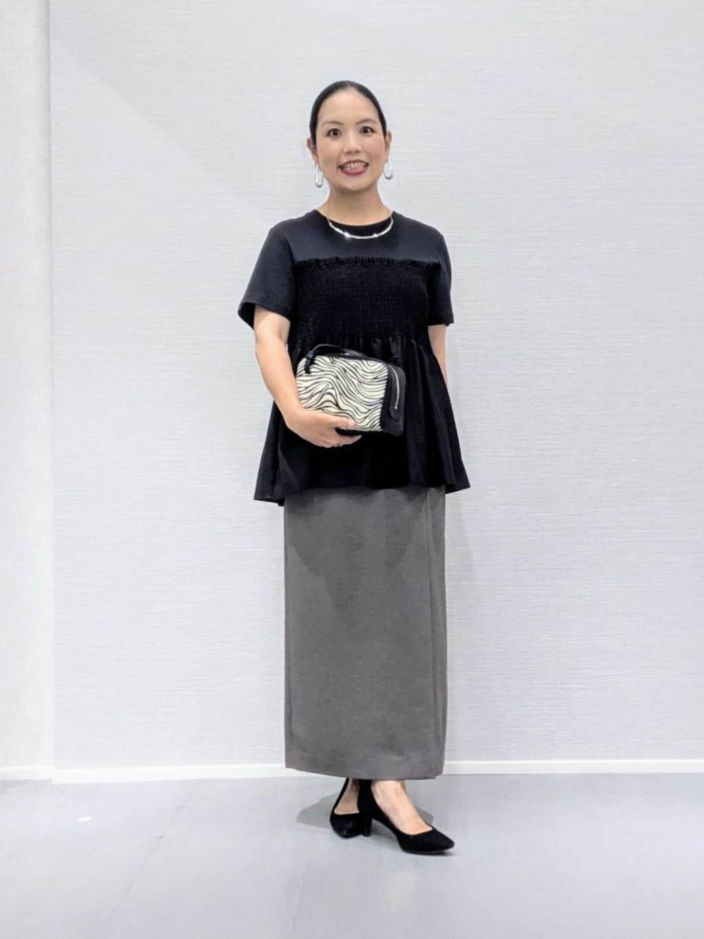 makkyさんの「UNTITLED｜【コットン100/洗える/Tシャツ】シャーリングドッキングペプラム」を使ったコーディネート