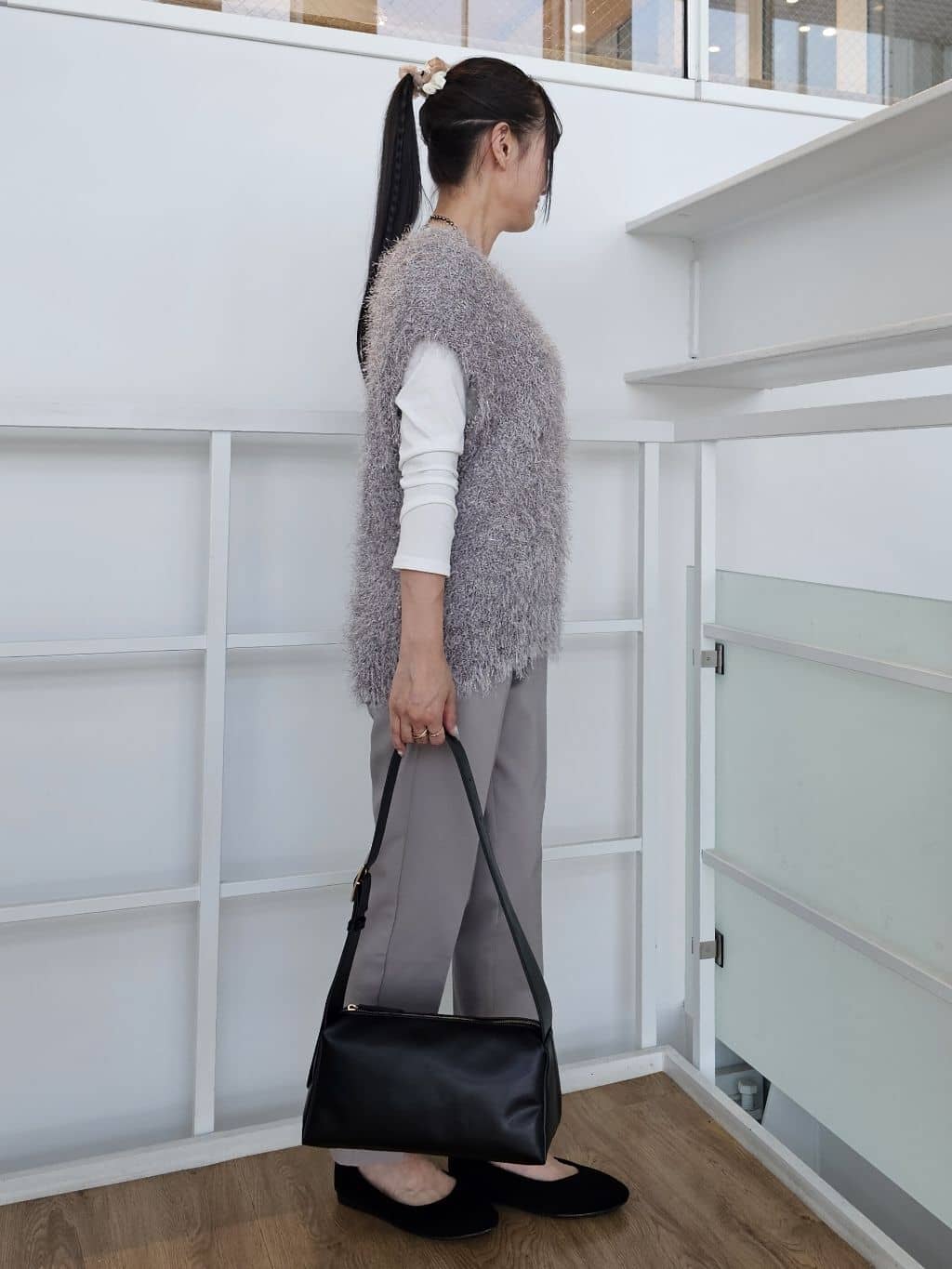 ゆゆさんの「SHOO･LA･RUE｜【洗濯機可/S-3L/美脚シルエット】通勤・セレモニーにも　きちんと見えする ソフトスティックパンツ」を使ったコーディネート