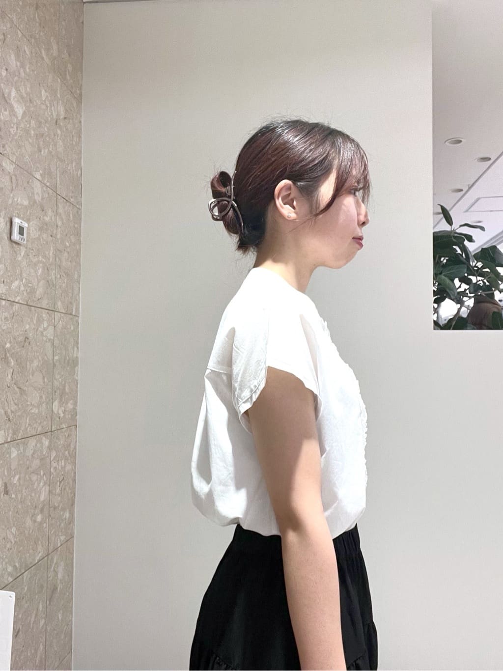 Makinoさんの「Dessin｜【洗える】スタンドカラーフリルブラウス」を使ったコーディネート