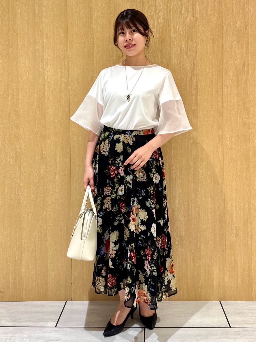 nanaさんの「UNTITLED｜【洗える/五分袖】シアースリーブ プルオーバー」を使ったコーディネート