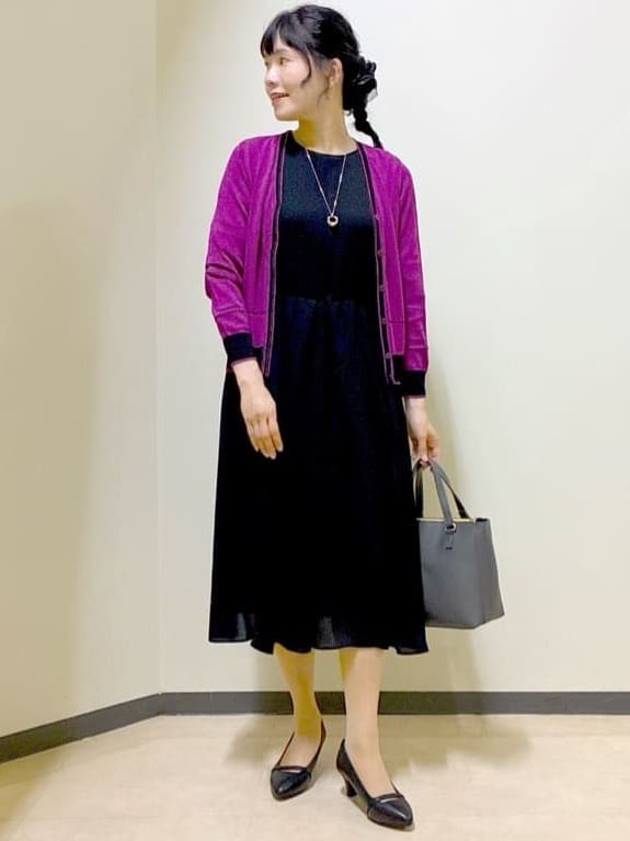  beni_gingerさんの「Reflect｜【WEB先行カラーあり／手洗い可／アンサンブル可】バイカラーカーディガン」を使ったコーディネート