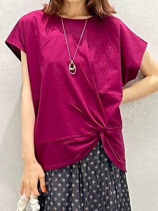 Miwaさんの「UNTITLED｜【洗える/Tシャツ】ツイストプルオーバー」を使ったコーディネート