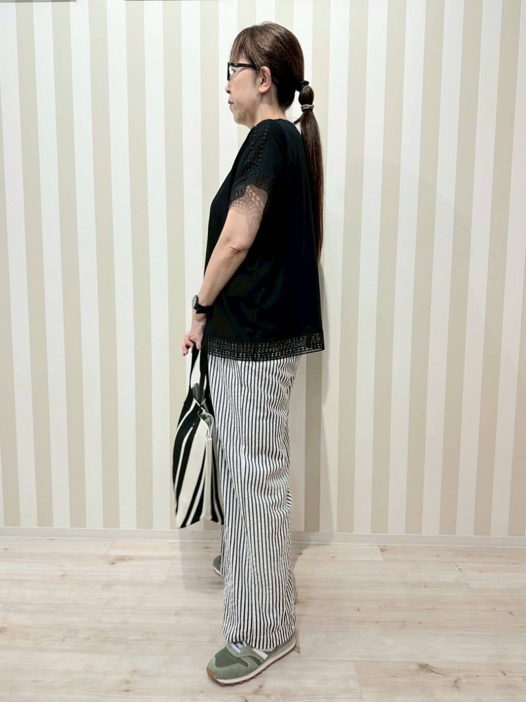nonaさんの「SHOO･LA･RUE｜【S-LL/ひんやり】インせず決まる 楽してきれいなレース付きトップス」を使ったコーディネート