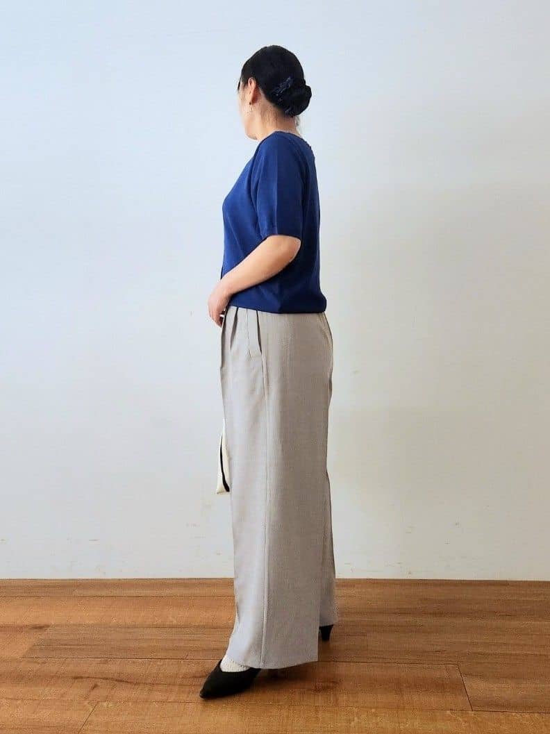 くまさんの「SHOO･LA･RUE｜【洗える/S-LL/前後2WAY】きれい見え 刺繍ニットカーディガン」を使ったコーディネート