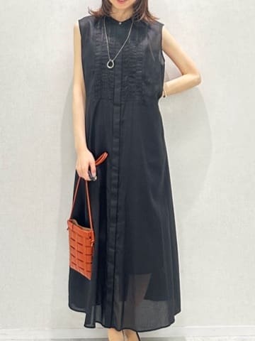 Miwaさんの「UNTITLED｜フープトップネックレス」を使ったコーディネート
