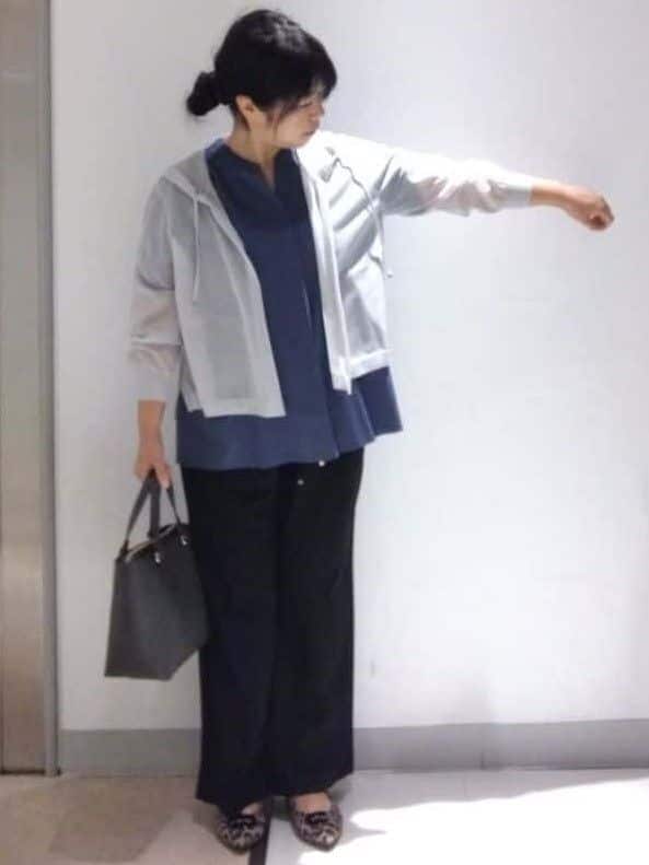 sakoさんの「Reflect｜【すっきり見え！長め丈／マシンウォッシュ可】スキッパーネックジャージトップス」を使ったコーディネート